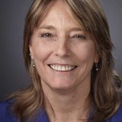 Lisa Cushing Headshot